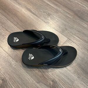 Men’s Reef flip flops